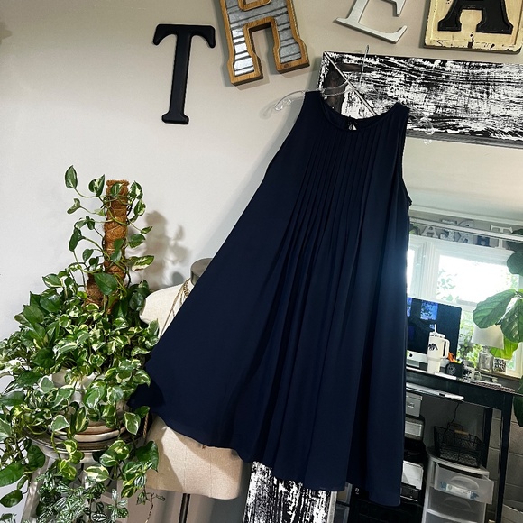 EUC Nanette Lepore {Anthro} Navy Blue Sleeveless Chiffon Pleated Swing Dress | 8 - Picture 14 of 15
